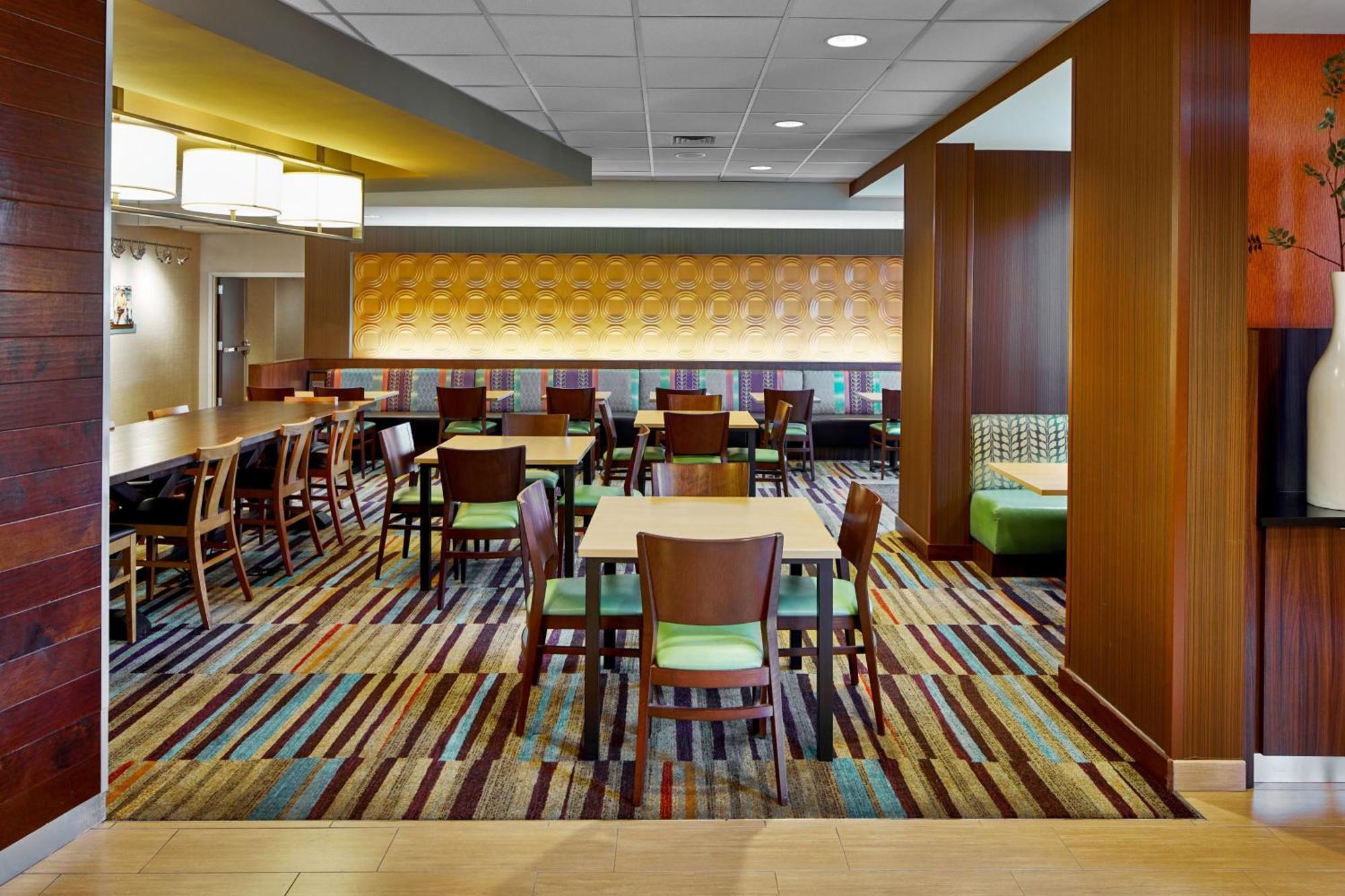 Fairfield Inn & Suites By Marriott Atlanta Lithia Springs Bagian luar foto